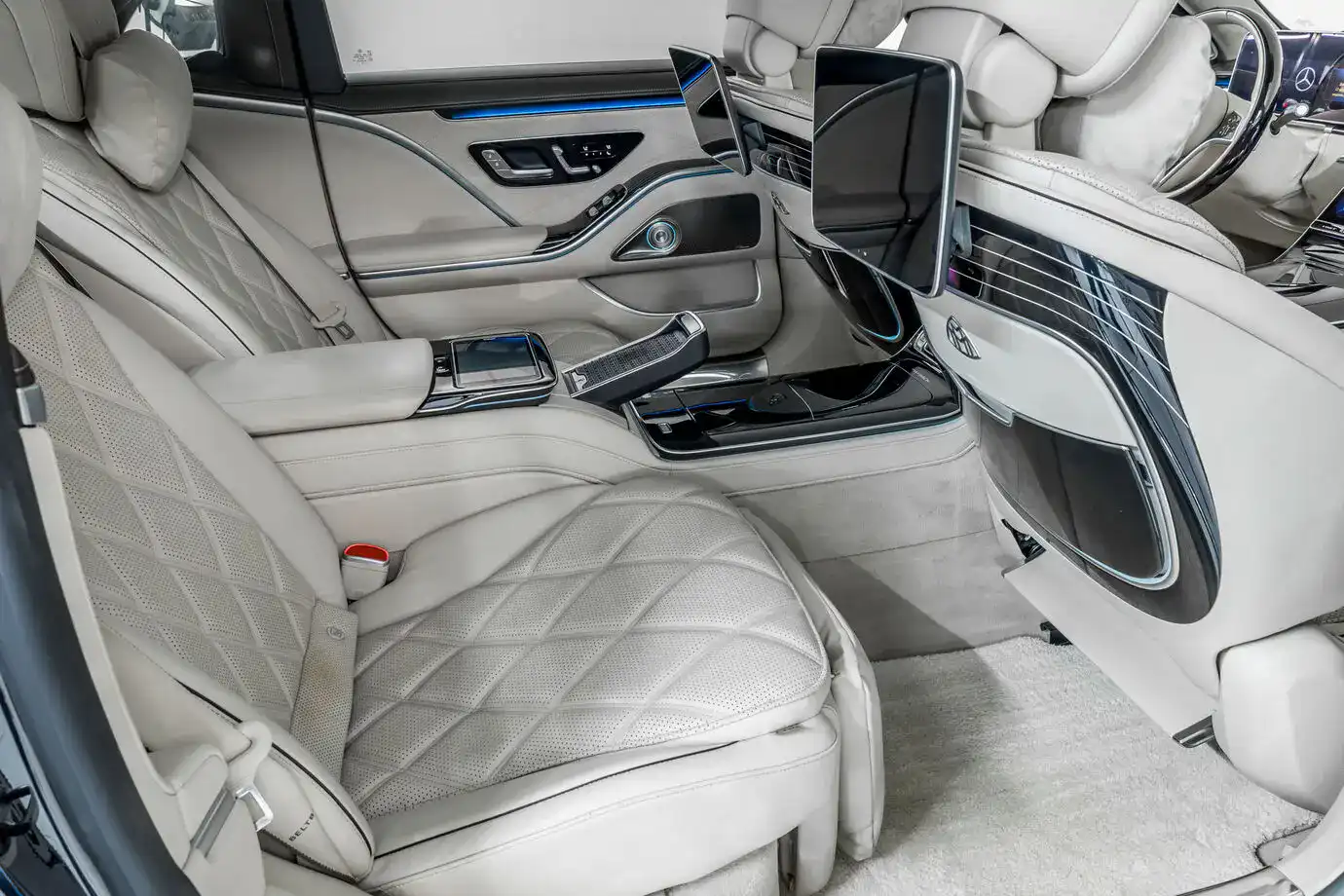Business-Limousine mit hochwertigem Innenraum